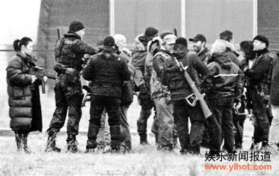 余男 敢死队2 电影预告片